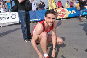 Matthias Müller katapultierte sich in Hamburg mit einer phänomenalen Marathonleistung auf Platz 8 der deutschen Bestenliste