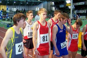 William Roster vor dem Start seines Laufes bei den Baden-Württembergischen U18 Hallenmeisterschaften