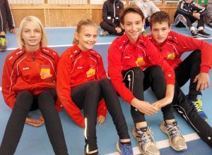 Unsere vier bärenstarken F-Kader TSG-Athletinnen und -Athleten